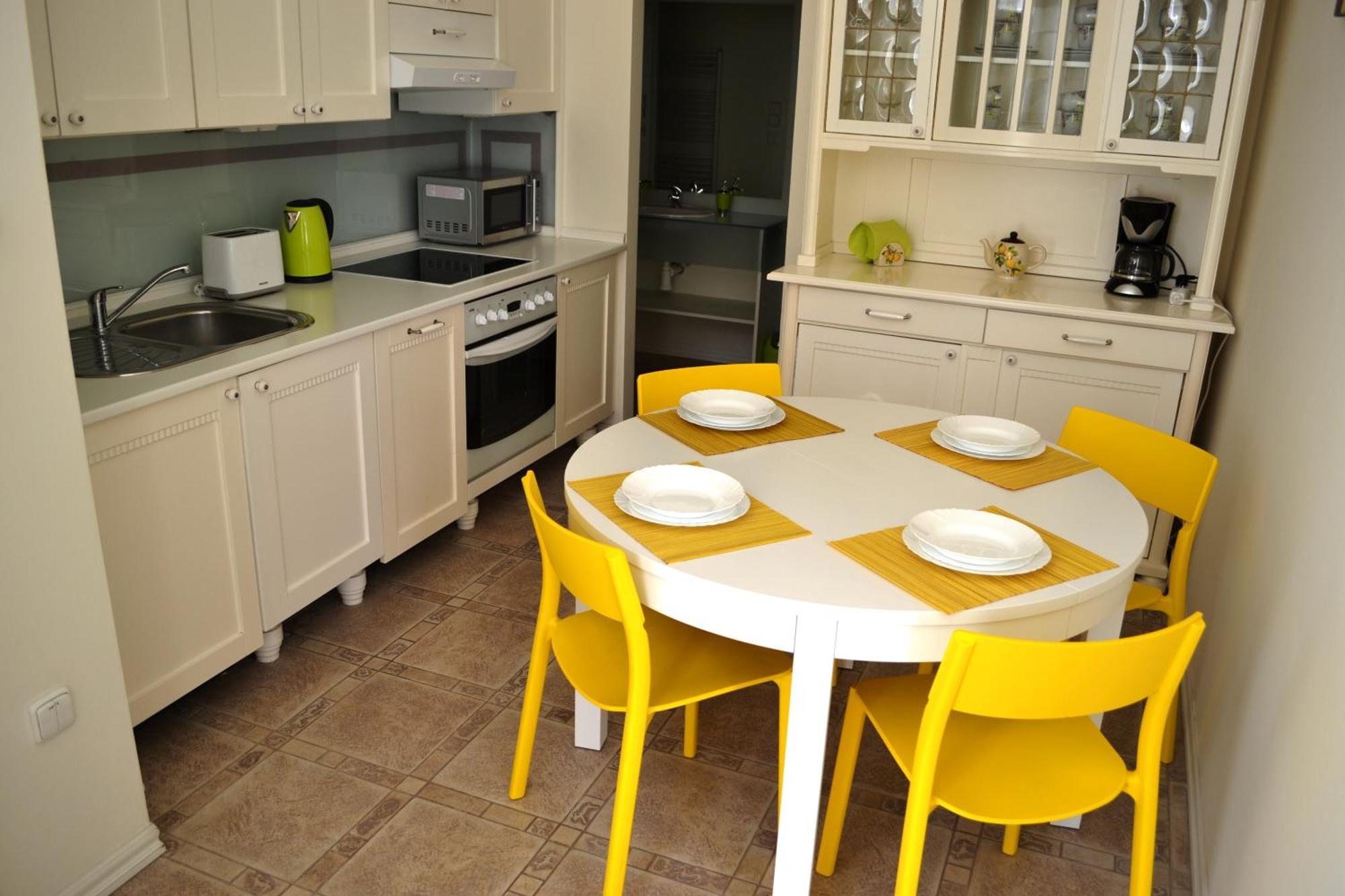 Sunflower 2Bdr Flat By Ruterra Praga Exterior foto
